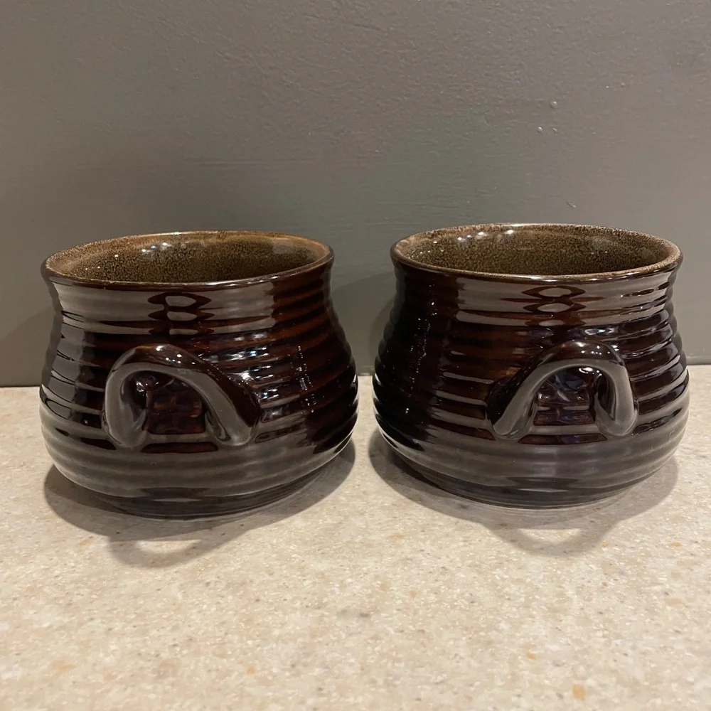 CRATE & BARREL Set of 2 Brunswick Stoneware Chili Soup Bowl Crock 2 Handles